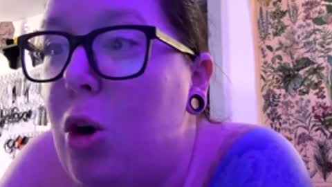 Snapshot of alicem1010 chatting on 16, 3, 2026 alicem1010 online show from 16, 3, 2026