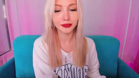 Snapshot of alicemonro chatting on 5, 11, 2025 alicemonro online show from 5, 11, 2025