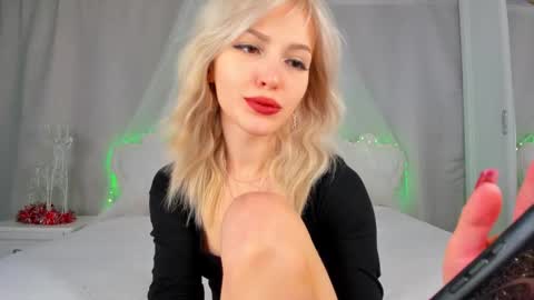 Snapshot of alicemonro chatting on 10, 1, 2026 alicemonro online show from 10, 1, 2026