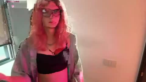 AlicePinkhead online show from 23, 7, 2026