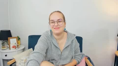 Snapshot of alicesensitive chatting on 17, 9, 2025 alicesensitive online show from 17, 9, 2025