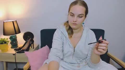 Snapshot of alicesensitive chatting on 20, 11, 2025 alicesensitive online show from 20, 11, 2025