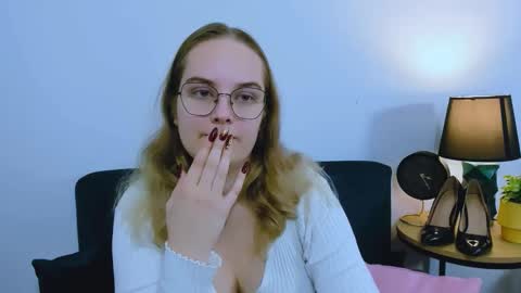 Snapshot of alicesensitive chatting on 21, 11, 2025 alicesensitive online show from 21, 11, 2025