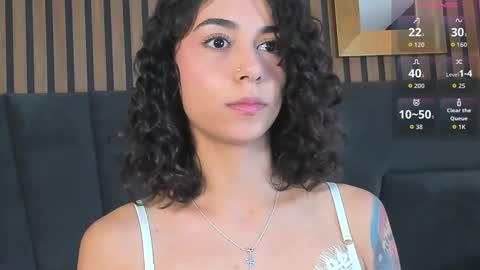 Snapshot of alicestevens_ chatting on 24, 10, 2025 Alicestevens online show from 24, 10, 2025