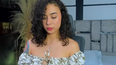 Snapshot of alicestevens_ chatting on 18, 4, 2026 Alicestevens online show from 18, 4, 2026
