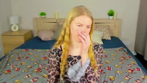 Alicia 2 GMT 3am-9am TueThuFriSun 9am-15pm Sat online show from 7, 1, 2026