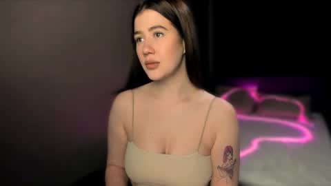 Snapshot of alicia_hines chatting on 13, 9, 2025 Alicia online show from 13, 9, 2025