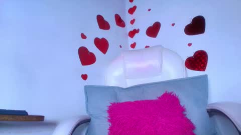 Alicia Kyse  online show from 12, 2, 2025