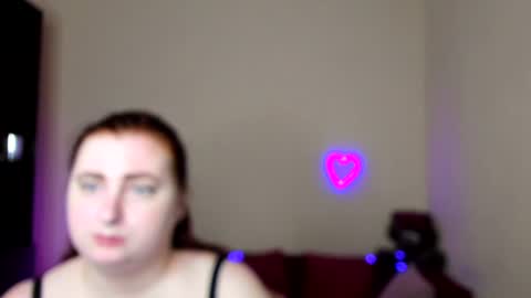 Snapshot of alicia_side_red chatting on 22, 6, 2026 Alicia online show from 22, 6, 2026