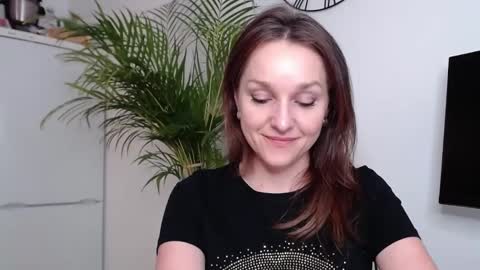 Alicia online show from 19, 2, 2025