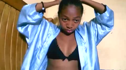 Snapshot of alicianah chatting on 16, 9, 2025 alicianah online show from 16, 9, 2025