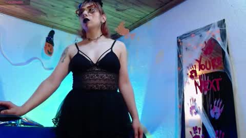 Snapshot of aliciawithe chatting on 31, 10, 2025 Alicia online show from 31, 10, 2025