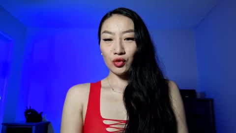 Snapshot of aliciaz3 chatting on 16, 11, 2025 Alicia Hebi online show from 16, 11, 2025