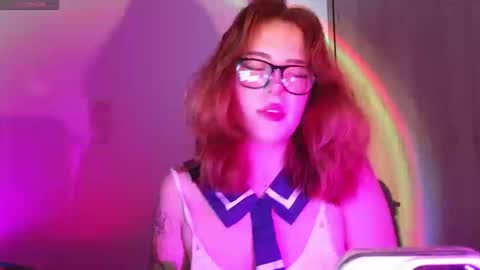 aliciia_23 online show from 21, 3, 2026