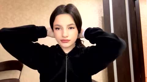 Niki online show from 1, 3, 2026