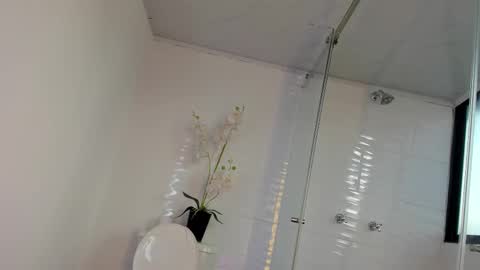 Snapshot of alidiaz__ chatting on 9, 3, 2025 Ali Diaz online show from 9, 3, 2025