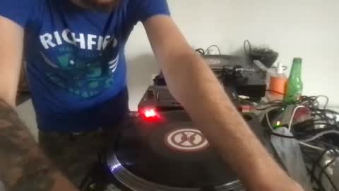 busco rockera online show from 1, 8, 2026