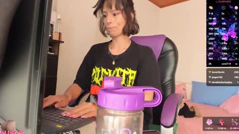 Aiko  Independent Model  online show from 6, 12, 2024