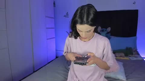 Snapshot of alien_universe chatting on 14, 7, 2026 Aiko Independent Model online show from 14, 7, 2026
