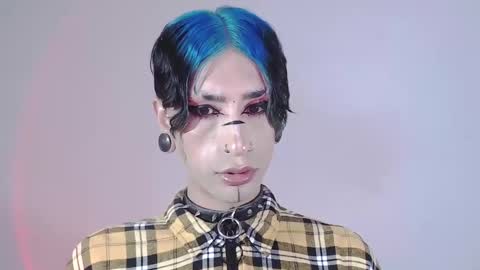     online show from 14, 1, 2025