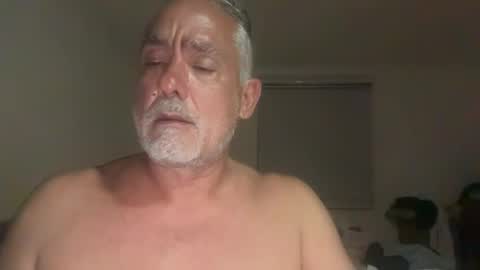 Snapshot of alientv chatting on 21, 11, 2025 alientv online show from 21, 11, 2025