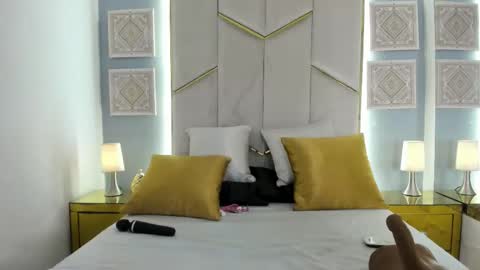 Ali Jhones online show from 16, 9, 2025