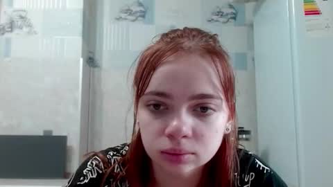 Snapshot of aliiice_stone chatting on 20, 9, 2025 Alice online show from 20, 9, 2025