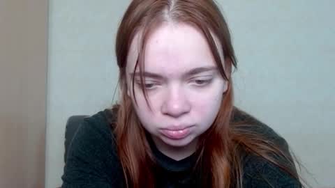 Snapshot of aliiice_stone chatting on 3, 10, 2025 Alice online show from 3, 10, 2025