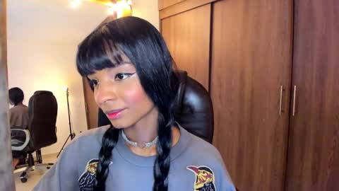 Snapshot of alika_houston chatting on 2, 3, 2025 IG Alik nasso online show from 2, 3, 2025