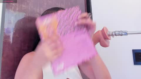 alina  online show from 28, 1, 2025