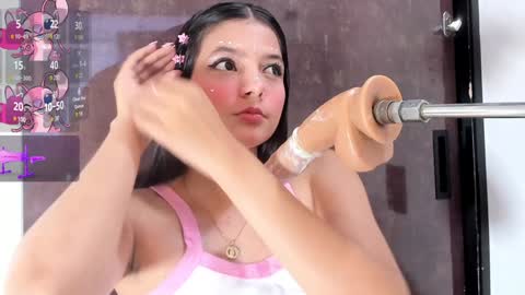 Snapshot of alina_cute18 chatting on 9, 2, 2025 alina online show from 9, 2, 2025