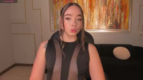 alinakravitz_ online show from 20, 12, 2025