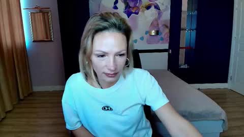 AlinaMoor online show from 25, 10, 2025