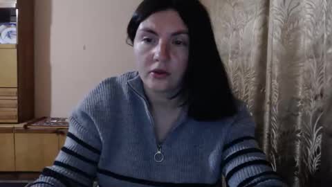 Snapshot of alinaxjames chatting on 21, 4, 2026 AlinaxJames online show from 21, 4, 2026