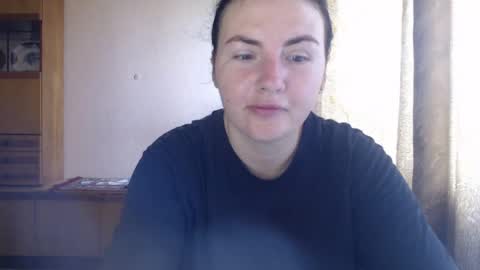 Snapshot of alinaxjames chatting on 22, 6, 2026 AlinaxJames online show from 22, 6, 2026
