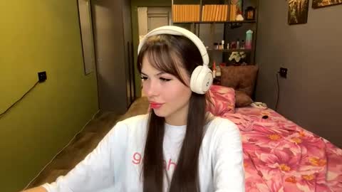 Alice online show from 10, 10, 2025