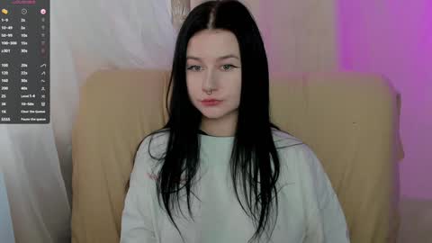 Aline Greeeen online show from 25, 1, 2025