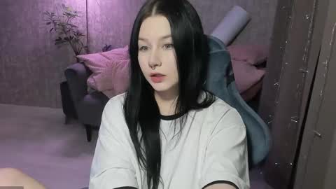 Aline Greeeen online show from 12, 10, 2025