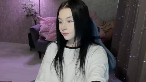 Aline Greeeen online show from 18, 10, 2025