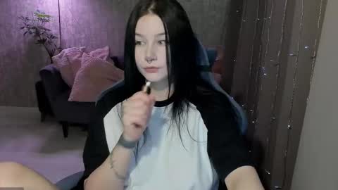 Aline Greeeen online show from 31, 10, 2025