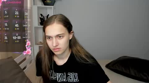 Snapshot of alisa__kelly chatting on 9, 9, 2025 alisa__kelly online show from 9, 9, 2025