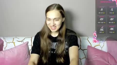 Snapshot of alisa__kelly chatting on 14, 9, 2025 alisa__kelly online show from 14, 9, 2025