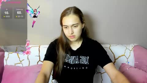Snapshot of alisa__kelly chatting on 16, 9, 2025 alisa__kelly online show from 16, 9, 2025