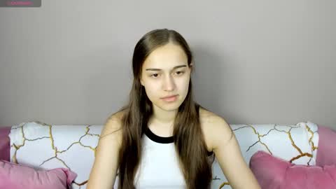 Snapshot of alisa__kelly chatting on 28, 9, 2025 alisa__kelly online show from 28, 9, 2025