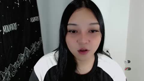 Shanti xhey online show from 9, 3, 2026