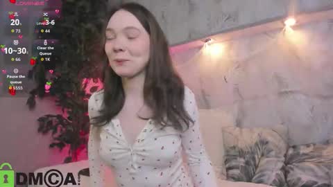 Alisa GMT2 Wen - Sun 10 AM - 4 PM except Monday and Tuesday   online show from 2, 11, 2025