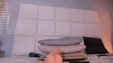     online show from 30, 12, 2024