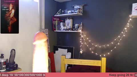 Snapshot of alisa_u chatting on 6, 1, 2025 alisa_u online show from 6, 1, 2025