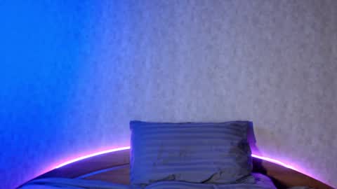 alisaadoll online show from 28, 1, 2025