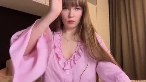 Snapshot of alisaprobs chatting on 18, 12, 2025 ALICE online show from 18, 12, 2025